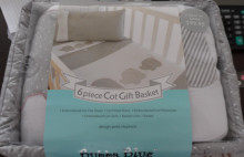 6 Cot gift basket