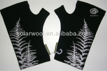 Superfine merino wool fingerless gloves