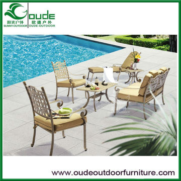 garden chairs and tea table