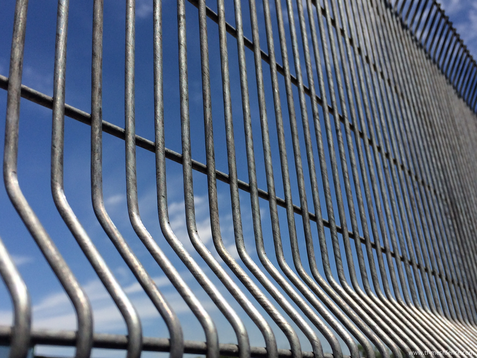 hot dipped galvanized 358 fencing