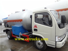 8 CBM 4 MT LPG Delivery Trucks