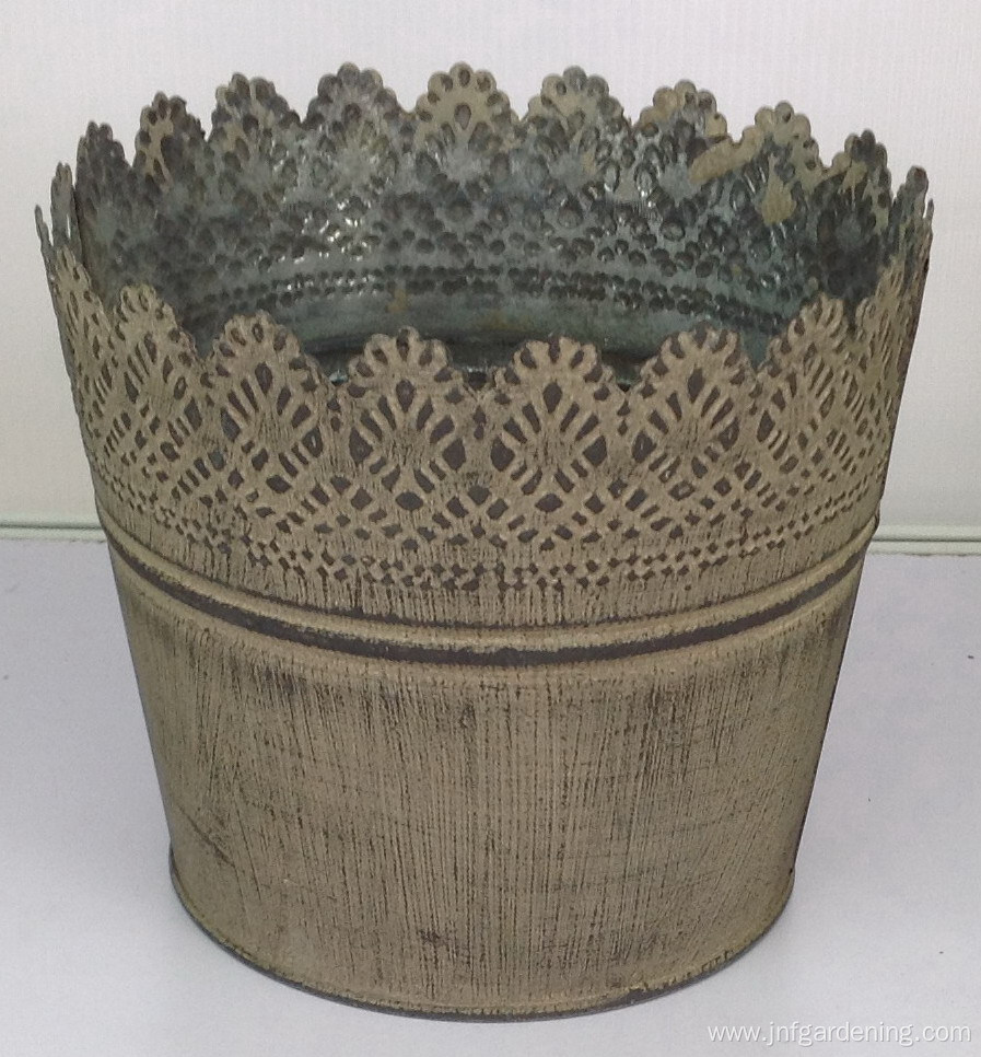 Vintage grain craft bucket