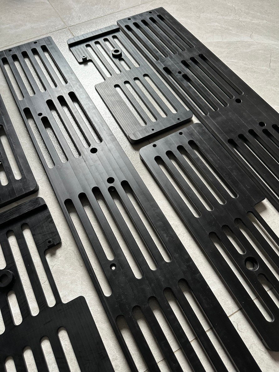 黒色ポリカーボネート 30% GF1 BLACK POLYCARBONATE 30% GF1