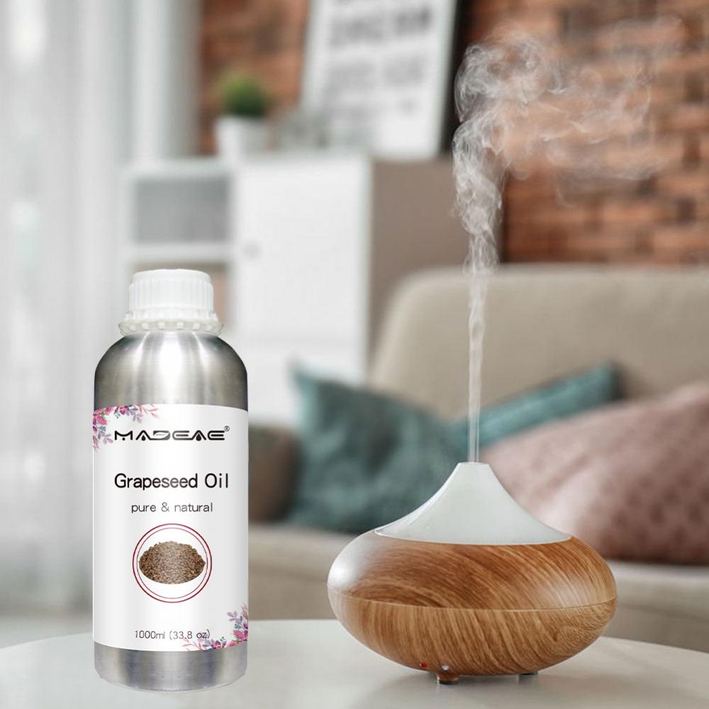 Énorme vente sur la quantité de gros meilleure qualité 100% pure et naturel Huile essentielle de pamplemousse