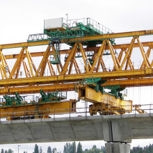 China Bridge Highway Beam Launcher 120 Ton 60m Concrete Beam Launcher