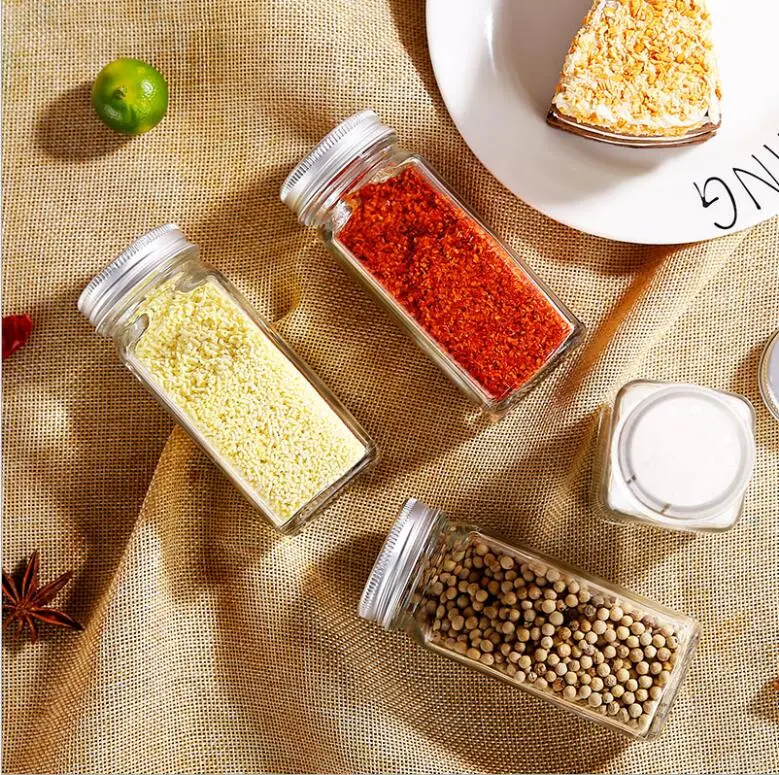 Old Design Square Shape Glass Storage Jars for Spice with Metal Lids