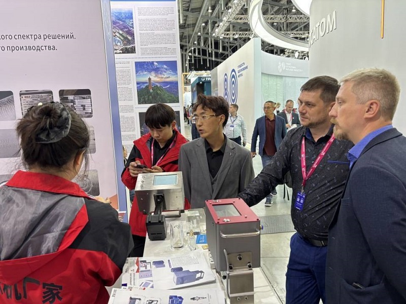 Chuke Intelligent Laser Marking and Cleaning Machine Becomes the Focus of 2025 Yekaterinburg Industrial Exhibition in Russia