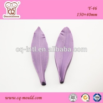 Veined leaf shaped cake decorating silicone molds