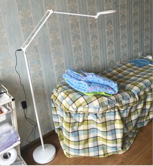 8 Magnifier LED floor Lamp Light with Floor Standing Adjustable Swivel