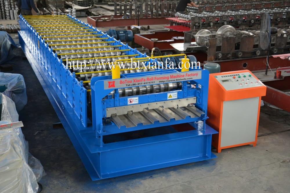 Roof Making Machine