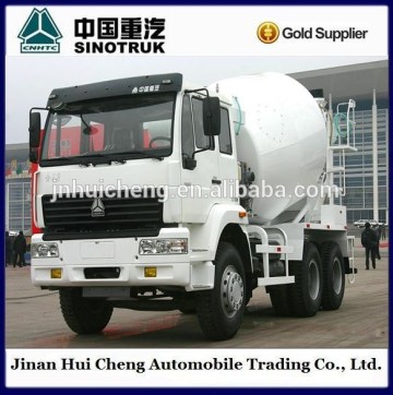 SINOTRUCK Howo 6x4 off road heavy duty concrete mixer truck for sale