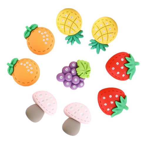 Resina de frutas Kawaii para joyería DIY Pulsera Collar Colgante Encantos Fresa Kawaii Adorno de piña