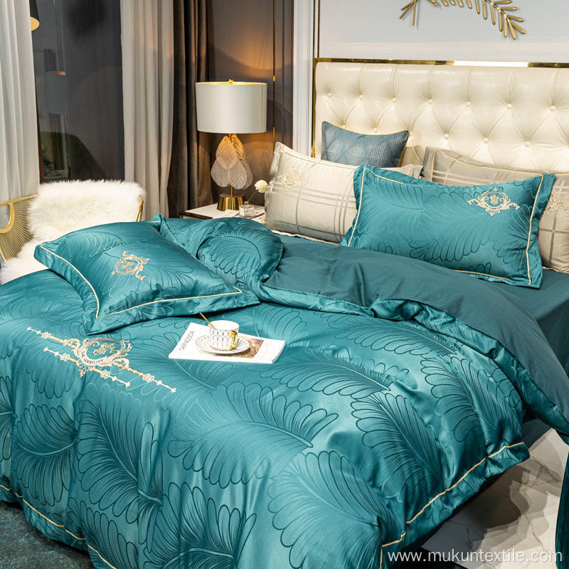 Green Luxury ashed silk jacquard embroidery bedding