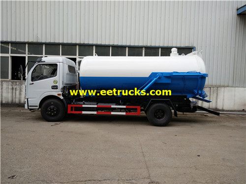 فراغ 4000L 4x2 روث شفط الشاحنات