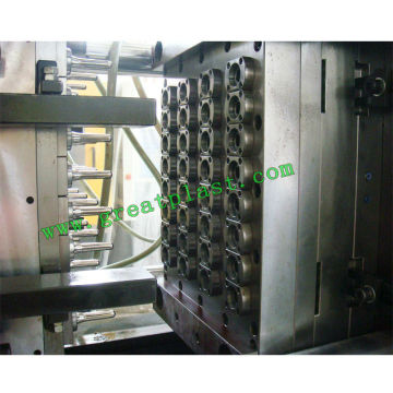 Injection preform mold