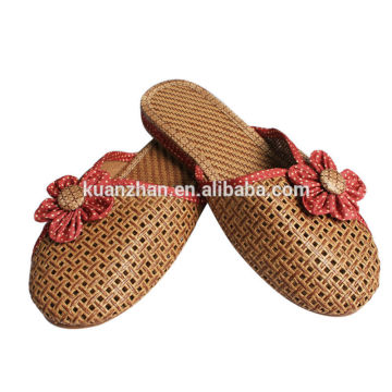 China Supplier High Quality massager slipper bamboo nice indoor slipper for lady
