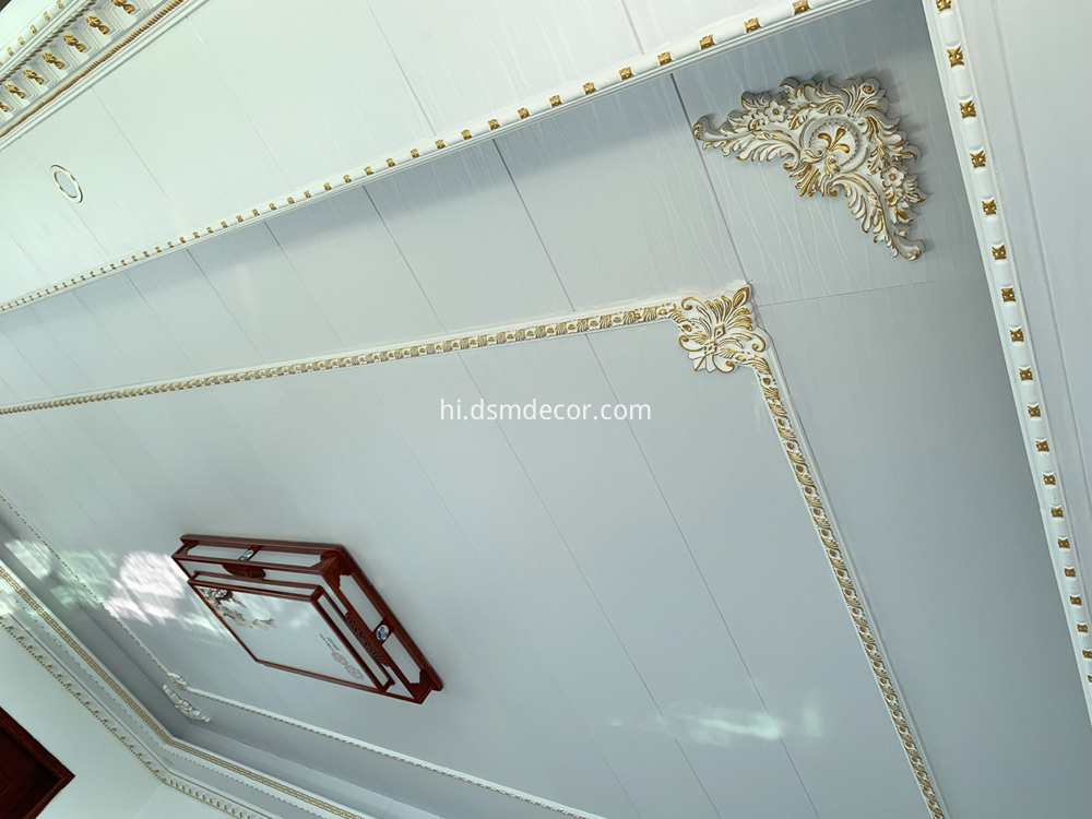 नक्काशीदार पैनल मोल्डिंग Carved Panel Mouldings