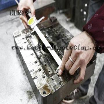 Mobile phone parts die casting mold making