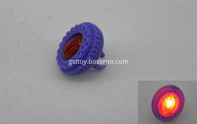 Flashing Wheel Diamond Ring