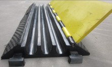3 Channal Cable Protector Ramp (TF-CRamp3)
