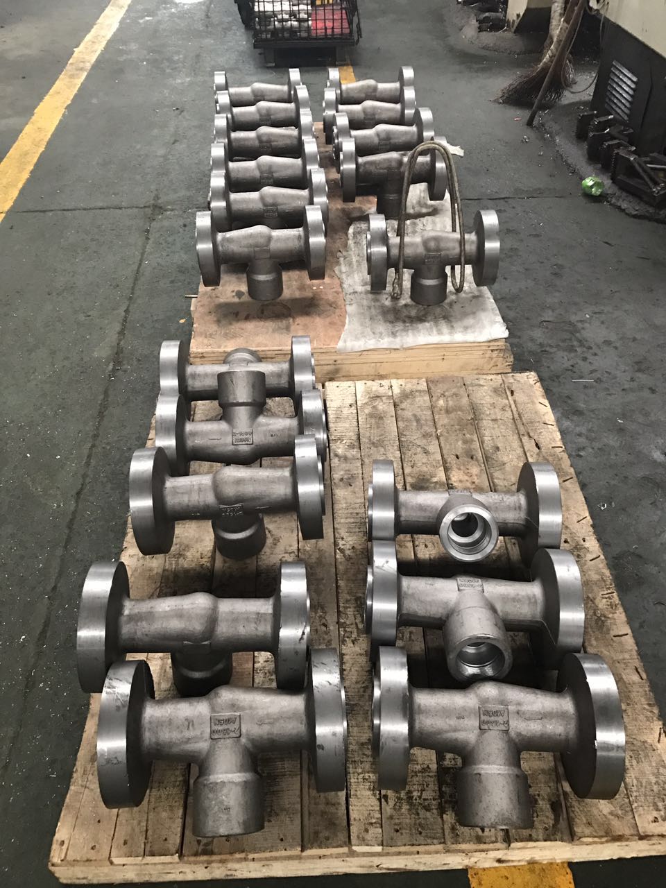 Forged valve