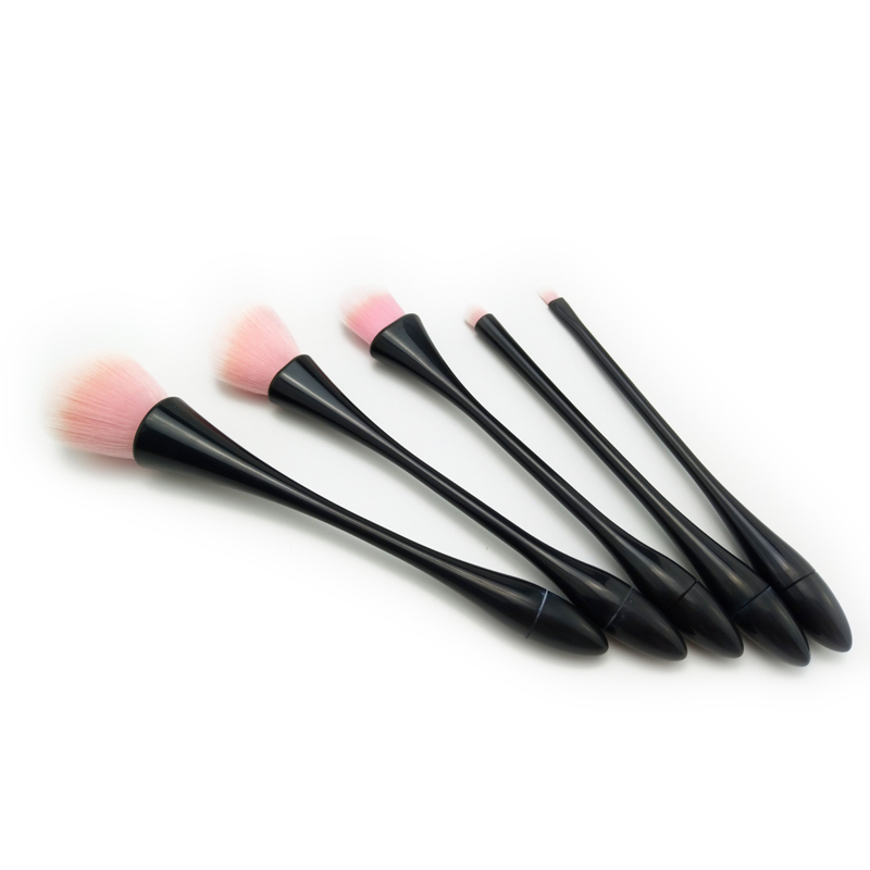 Black and Pink Makeup Brush Set