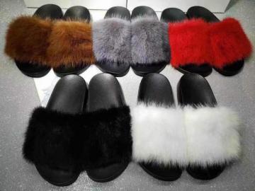 Wholesale Ladies Slippers Ladies Fashion PVC Fur Slippers  Slippers