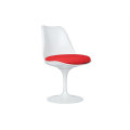 Replica+fibreglass+tulip+chair+by+Eero+Saarinen