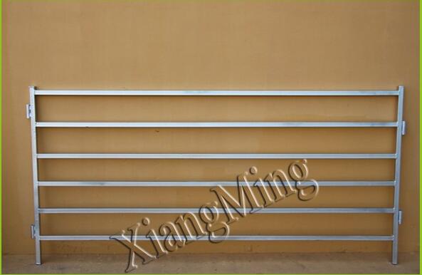 china factory galvanized metal livestock /sheep/cow farm panels