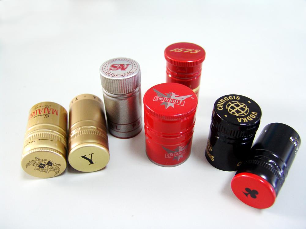 Offset pirnted wine screwcaps