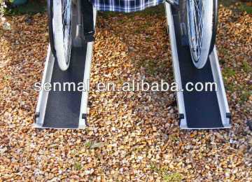 Aluminium wheelchair ramp