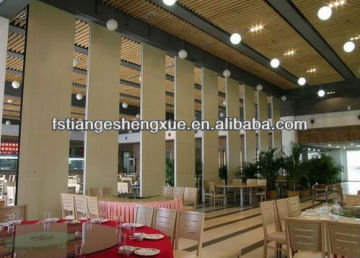 Modular room insulation movable wall partitions materials