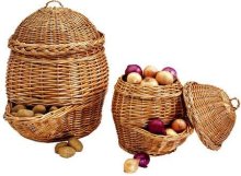 willow fruit baskets