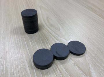 Ceramic Ferrite Disc Magnets