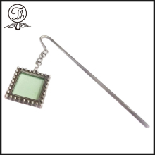 Create a Chinese bookmarks for square shape