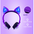 Casques d&#39;écoute à LED filaires sûrs pour enfants 85dB Volume Limited