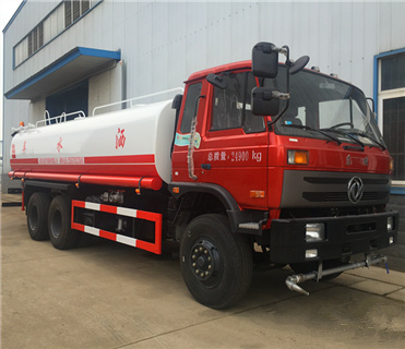 Carro de transporte de agua de 6 x 4 Dongfeng 20000L