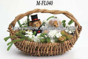 Christmas willow gift basket & fruit basket