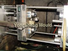 Pet Preform Needel Valve Mould with Yudo Hot Runner (YS90)