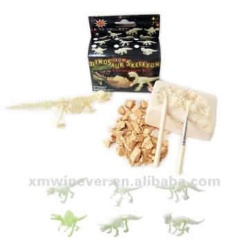 Ployresin excavation kit toys