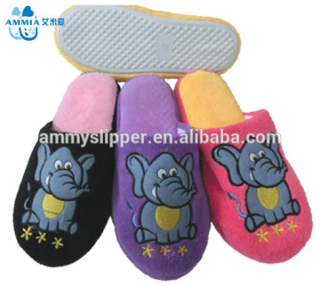 2015 new winter TPR clogs child slippers