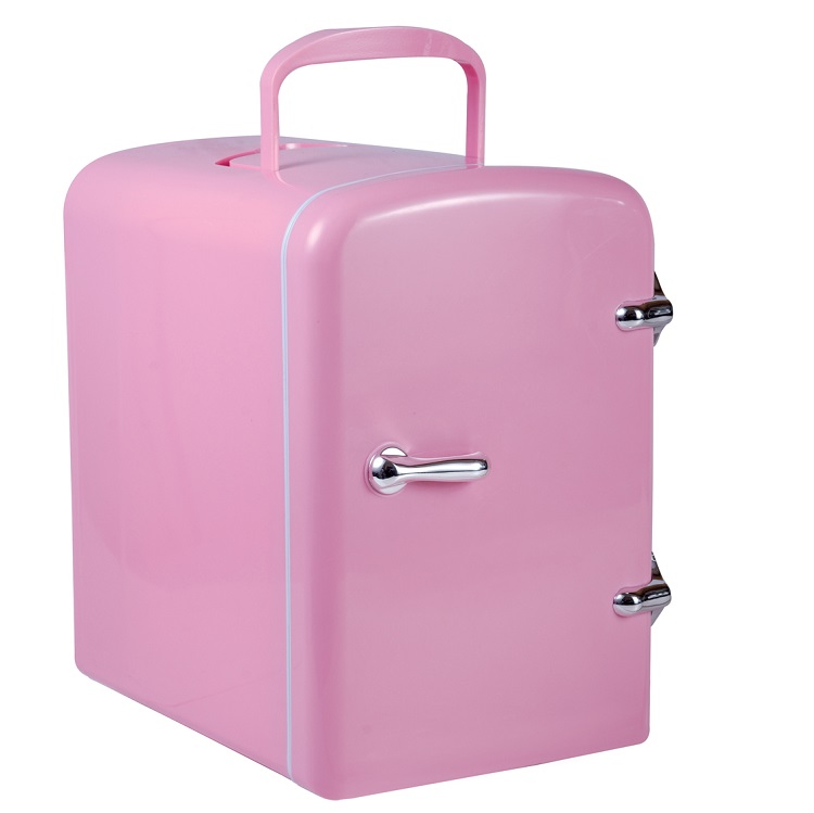 Factory wholesale mini portable cold drink freezer