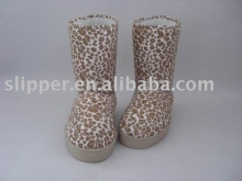 OUTSIDE MIC SUEDE BOOT