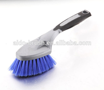 New model of car wheel brush
