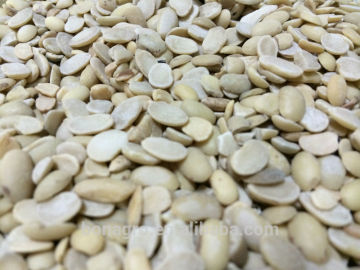 Hulled split light speckled kidney bean