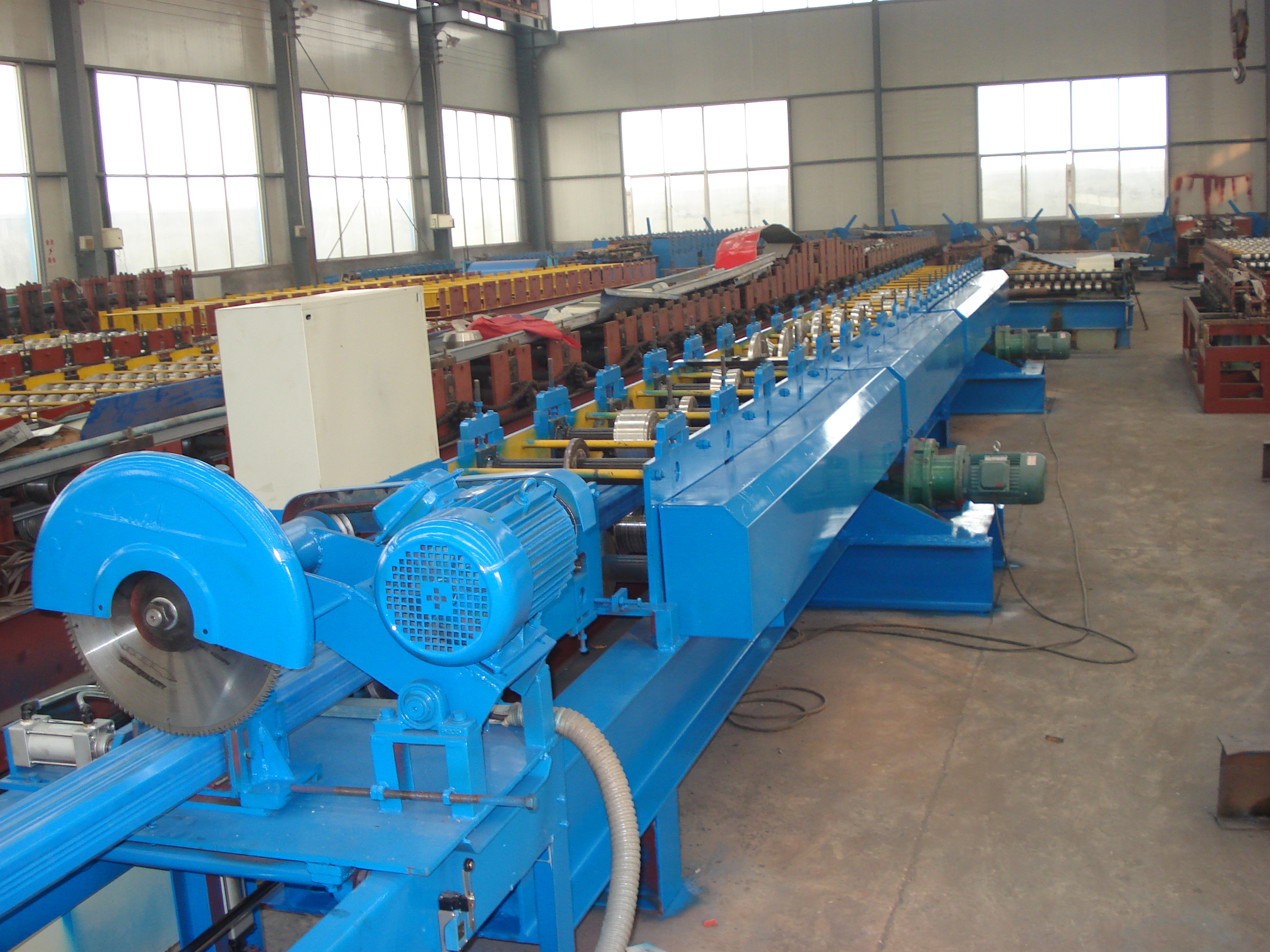 Round Downspout Roll Forming Machine