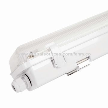 T5 weatherproof batten with IP65