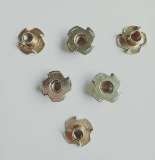 Full thread Color 4 Prongs Locking nut