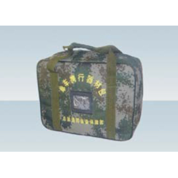 Bicycle carrying equipment bag