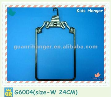 Plastic frame kid clothes hanger G6004